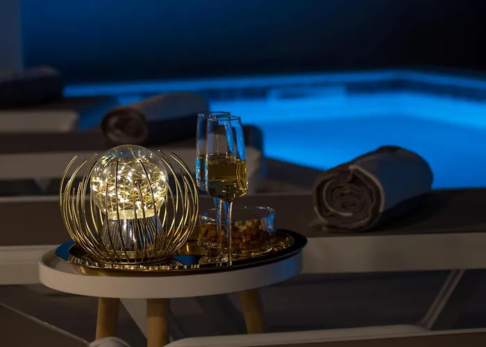 شقة Luxury Citrin With Shared Pool ماكارسكا